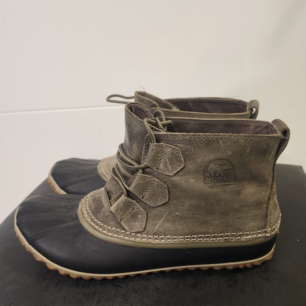 SOREL ANKLE BOOTS
